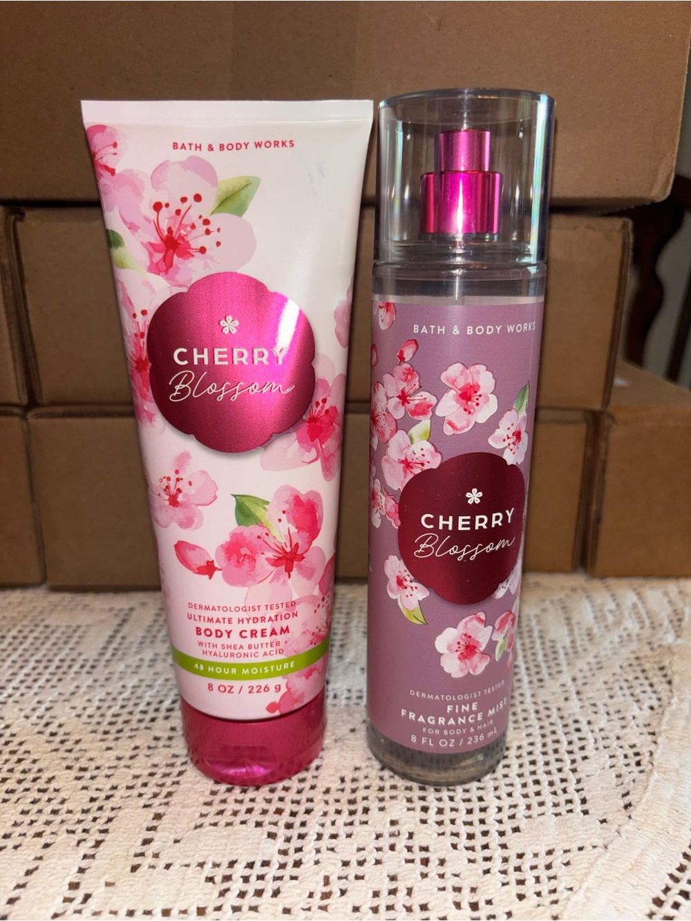 (2026)Bath & Body Works Cherry Blossom Body Cream & Fragrance Mist - Pink, White